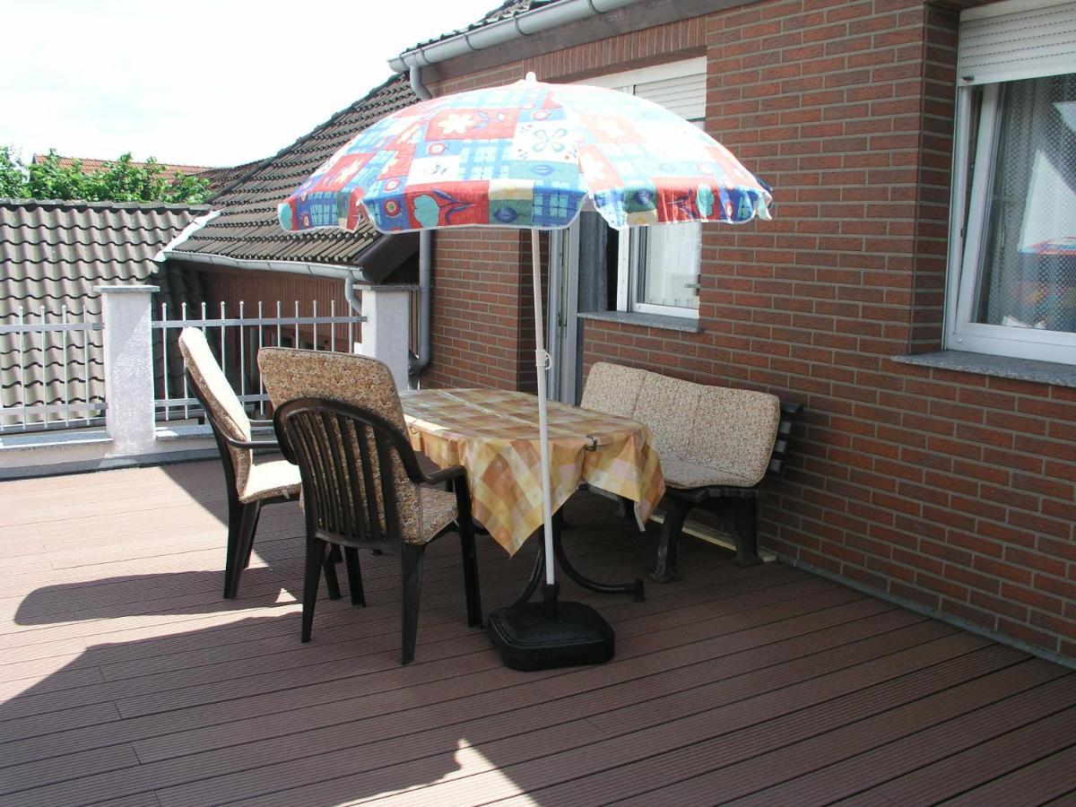Ferienwohnung am Deister mit großem Balkon Springe Exterior foto