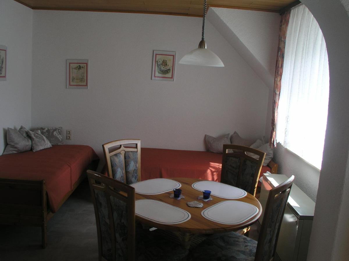 Ferienwohnung am Deister mit großem Balkon Springe Exterior foto